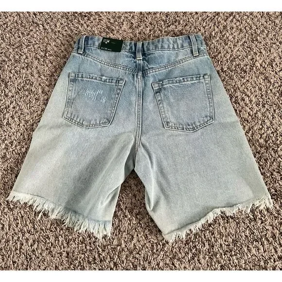 NWT Wild Fable Women's high rise Bermuda cut off Jean shorts size 0 - Picture 6 of 9